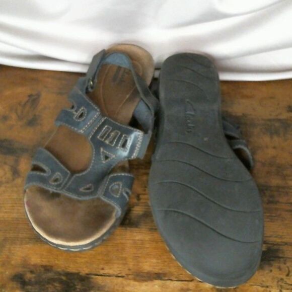 Clarks Collection Sandals - Picture 3 of 3